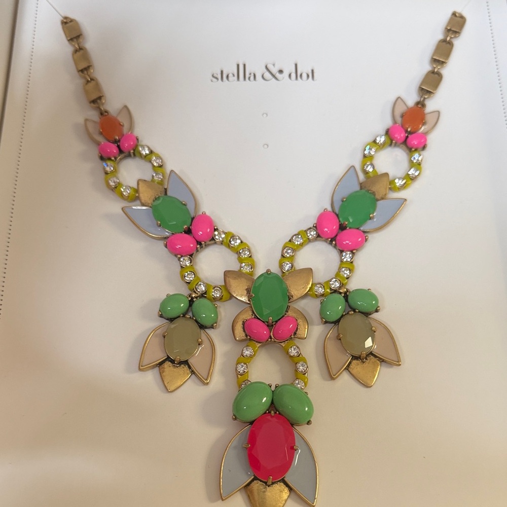 Stella & Dot Tropicana Vibrant Multicolor Necklace